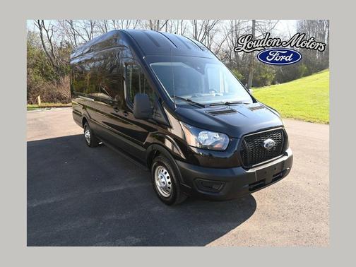 2022 Ford Transit-250 Base
