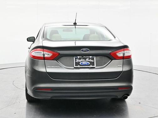 Magnetic 2016 Ford Fusion SE