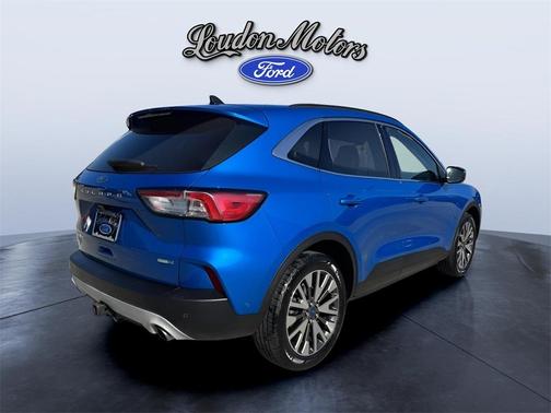2020 Ford Escape Titanium