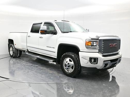 2016 GMC Sierra 3500 Denali