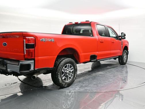 2024 Ford F-350 Lariat Super Duty