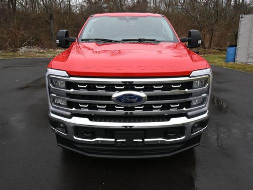 2024 Ford F-350 Lariat Super Duty