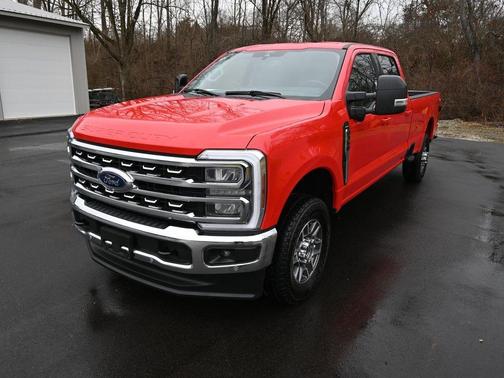 2024 Ford F-350 Lariat Super Duty