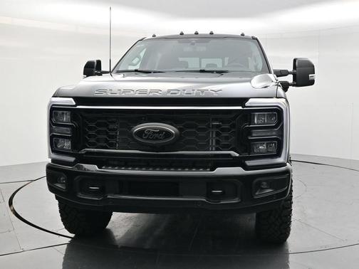 Agate Black 2026 Ford F-250 Lariat