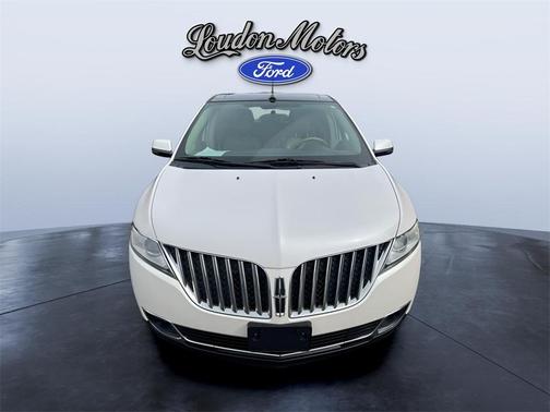 2013 Lincoln MKX Base