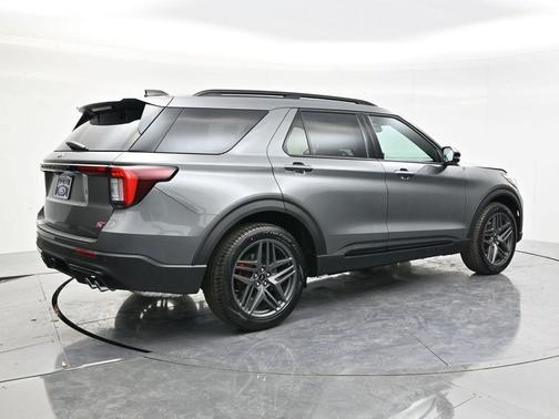 Carbonized Gray Metallic 2026 Ford Explorer ST