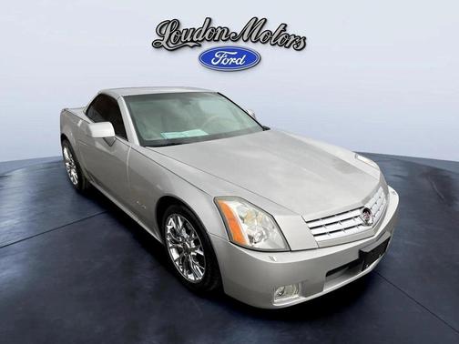 2005 Cadillac XLR Base