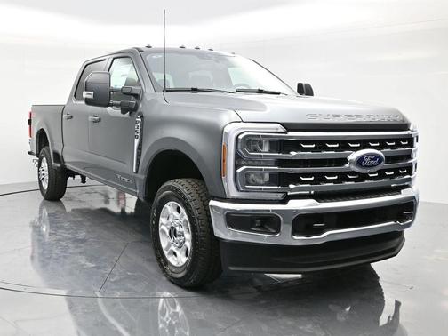 2026 Ford F-350 XLT