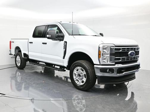 2026 Ford F-350 XLT