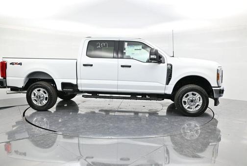 2026 Ford F-350 XLT