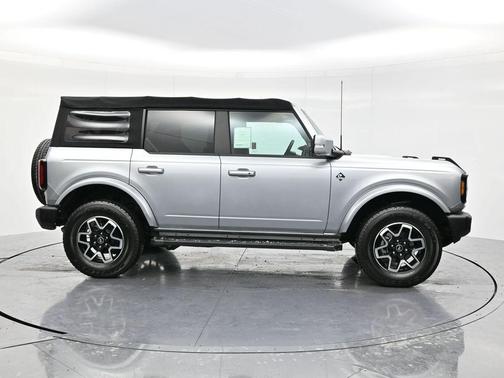 2021 Ford Bronco Outer Banks