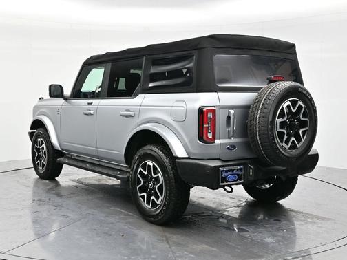 2021 Ford Bronco Outer Banks