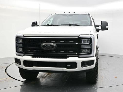 2023 Ford F-350 Lariat Super Duty