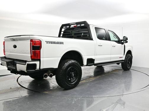 2023 Ford F-350 Lariat Super Duty