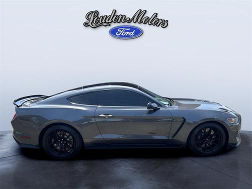 2017 Ford Shelby GT350 Base