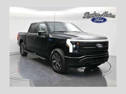Black Metallic 2024 Ford F-150 Lightning Platinum