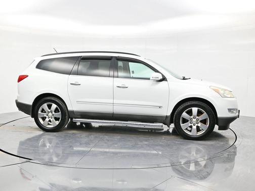 2009 Chevrolet Traverse LTZ