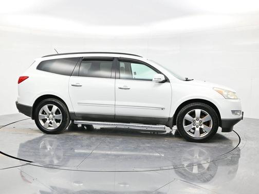 2009 Chevrolet Traverse LTZ