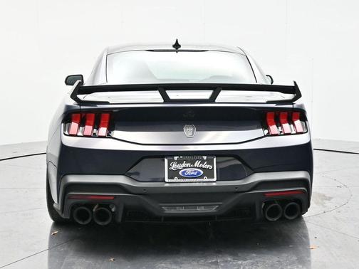 2025 Ford Mustang Dark Horse