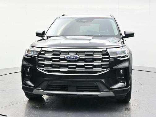 Black Metallic 2025 Ford Explorer Active