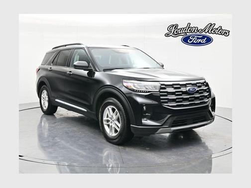 Black Metallic 2025 Ford Explorer Active