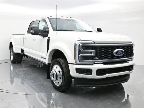 2026 Ford F-450 Platinum