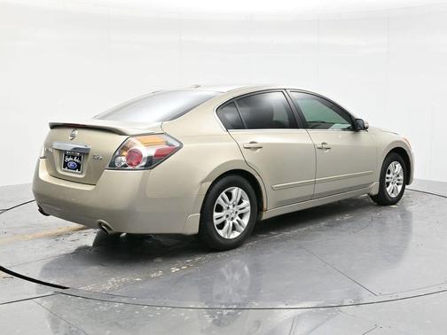 2010 Nissan Altima 2.5 S