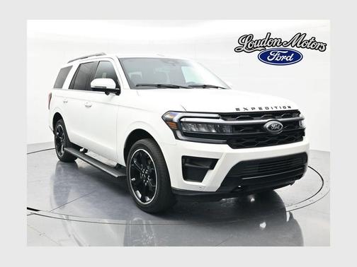 White Metallic 2023 Ford Expedition Limited