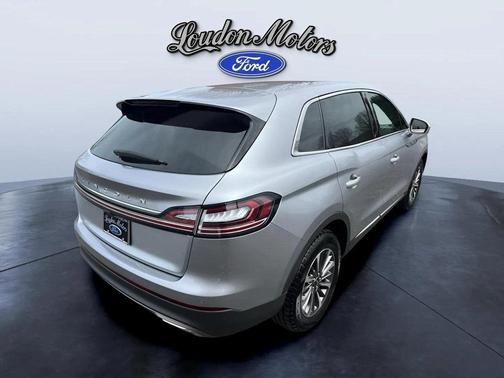 2022 Lincoln Nautilus Standard