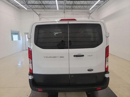 2022 Ford Transit-350 XLT