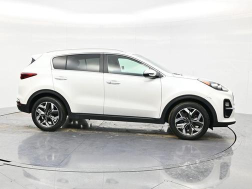2020 Kia Sportage EX