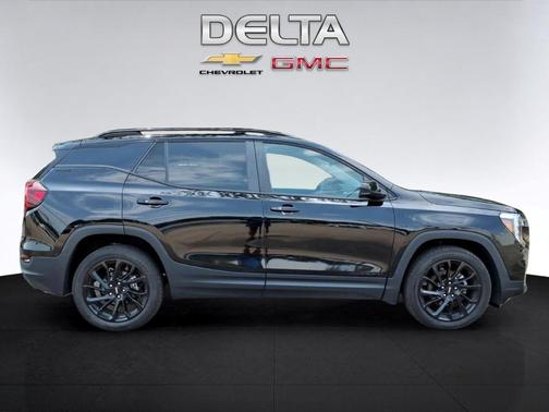 Ebony Twilight Metallic 2023 GMC Terrain SLE