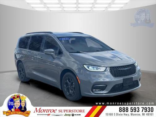 2021 Chrysler Pacifica Hybrid Touring L