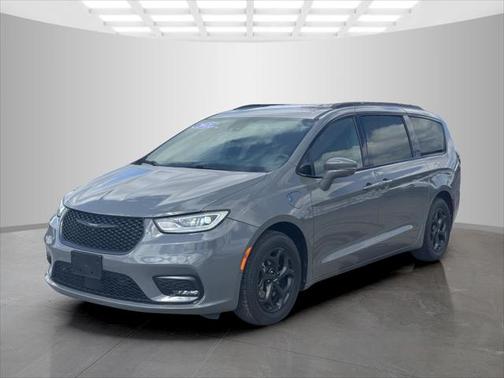 2021 Chrysler Pacifica Hybrid Touring L