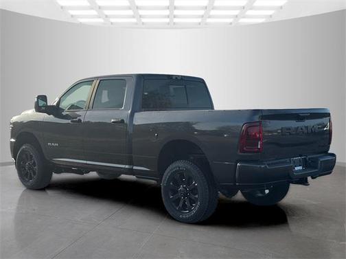 2026 RAM 2500 Big Horn Crew Cab 4x4 6'4' Box