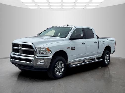 2018 RAM 2500 SLT Crew Cab 4x4 6'4' Box