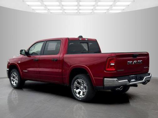 Molten Red Pearlcoat 2026 RAM 1500 Big Horn/Lone Star