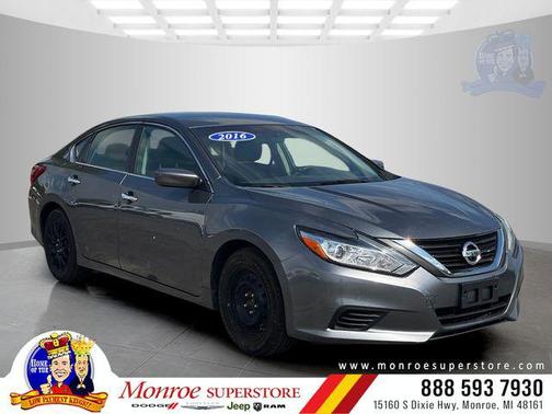 Gun Metallic 2016 Nissan Altima 2.5 S