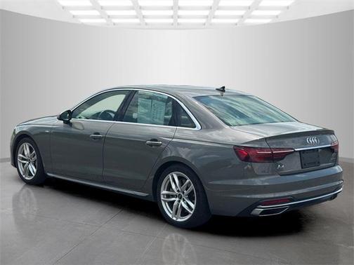 2023 Audi A4 45 S line Premium Plus