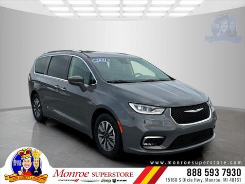2021 Chrysler Pacifica Hybrid Touring L