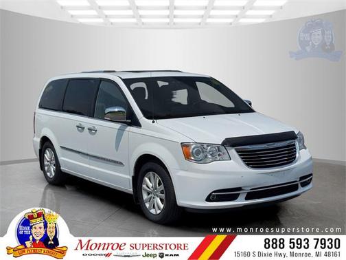 2015 Chrysler Town & Country Limited Platinum