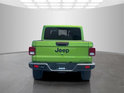 2025 Jeep Gladiator High Tide