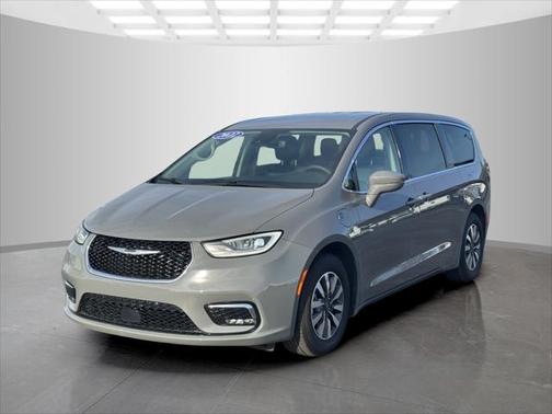 2022 Chrysler Pacifica Hybrid Touring L