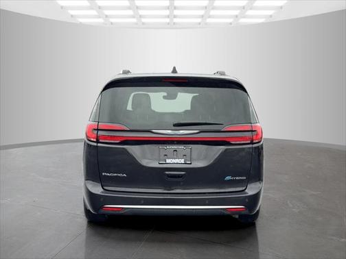 2021 Chrysler Pacifica Hybrid Touring L