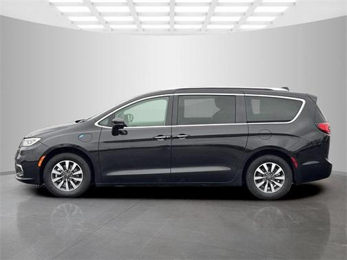 2021 Chrysler Pacifica Hybrid Touring L