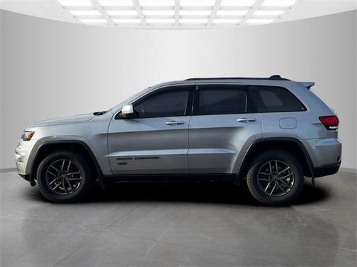 2016 Jeep Grand Cherokee 75th Anniversary