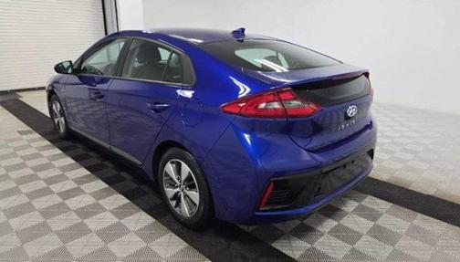 2019 Hyundai IONIQ Plug-In Hybrid Base