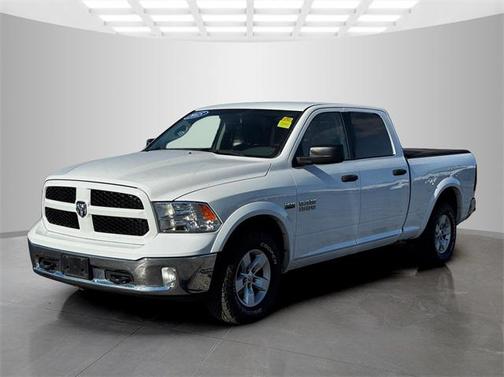 2015 RAM 1500 SLT