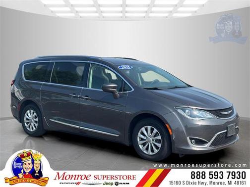 2018 Chrysler Pacifica Touring-L