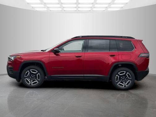 Red Hot Pearlcoat 2026 Jeep Cherokee Laredo 4x4